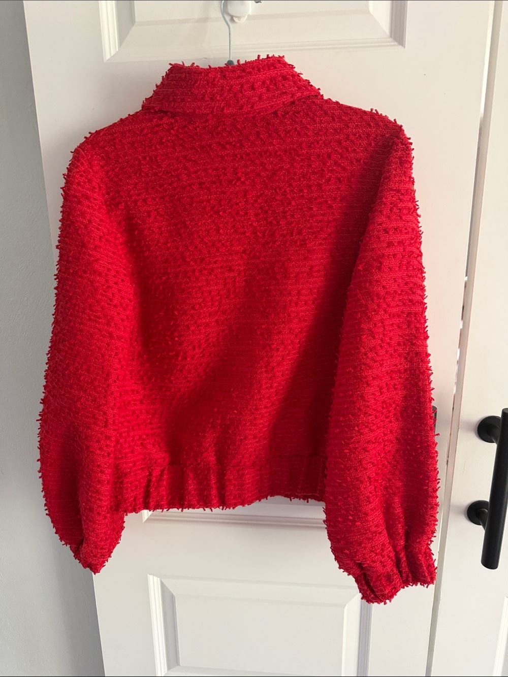 Women's Red Textured Button-Front Jacket - Picture 7 of 8